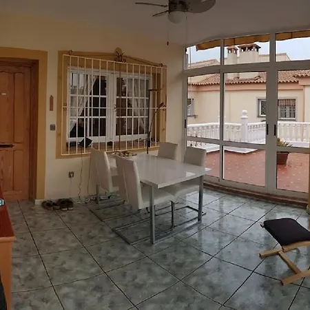 Appartamento Traumwohnung Mit Herrlicher Terrasse ,wlan Pool, Gruengelegener Anlage *
